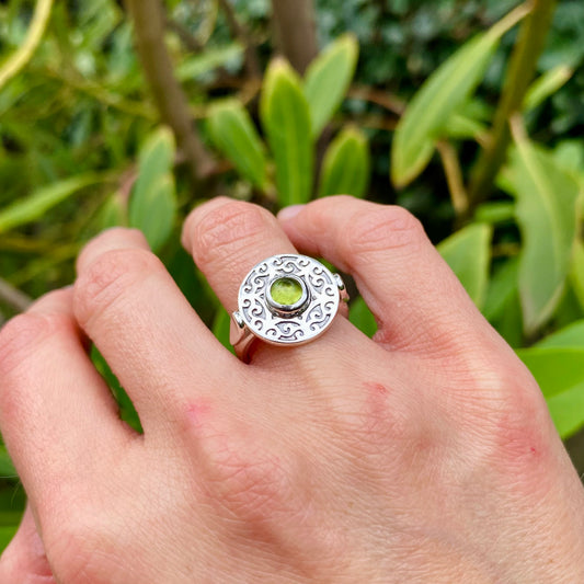 ANILLO MANDALA BARROCA PERIDOTO