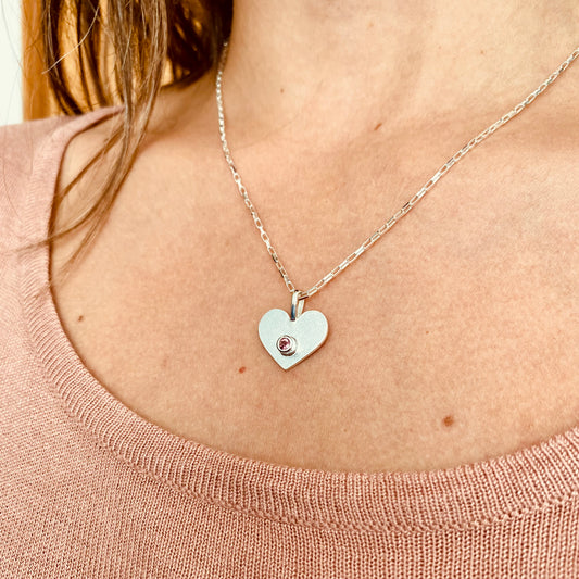 COLGANTE ESENCIA CORAZÓN S PIEDRAS