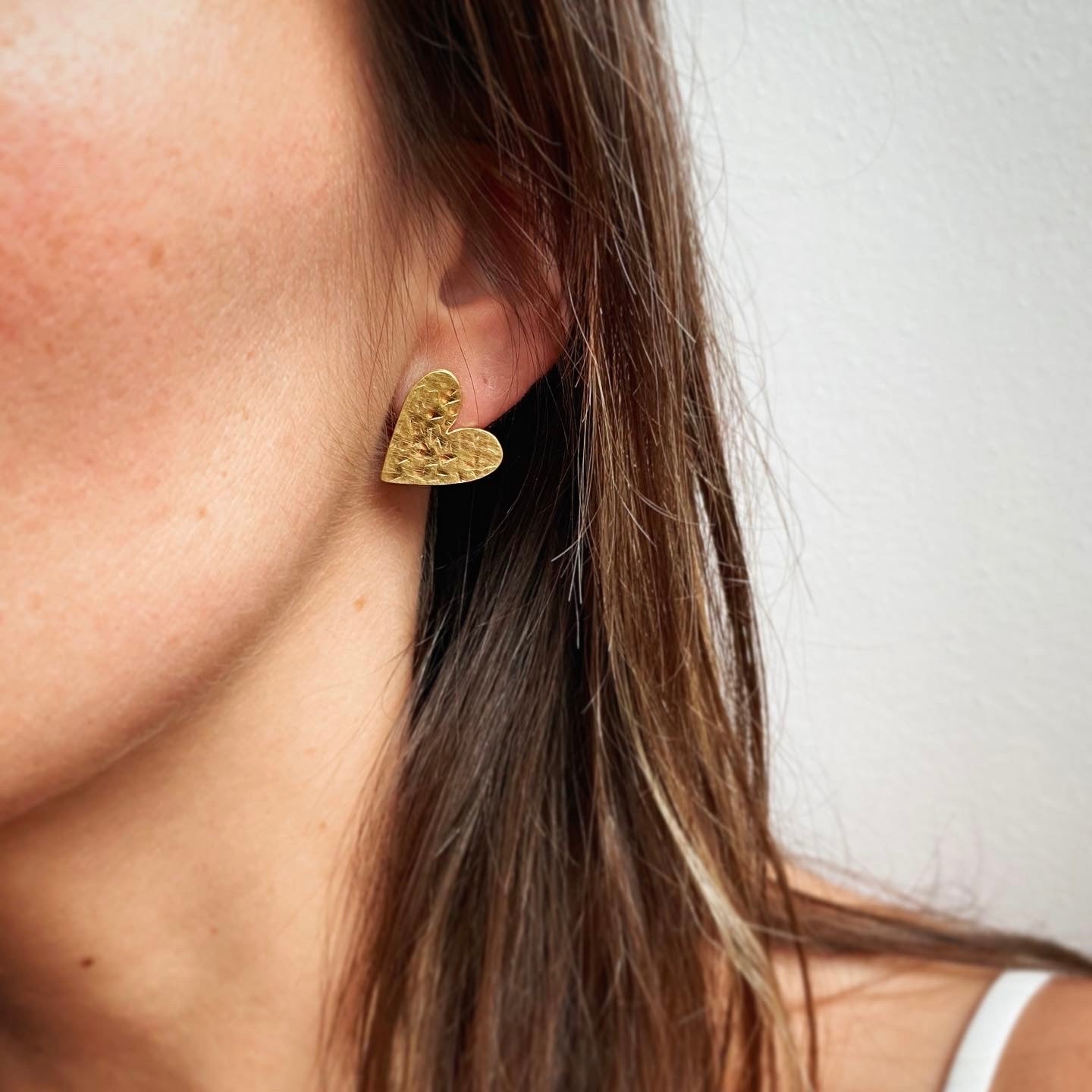 AROS CORAZÓN RÚSTICO ENCHAPE ORO