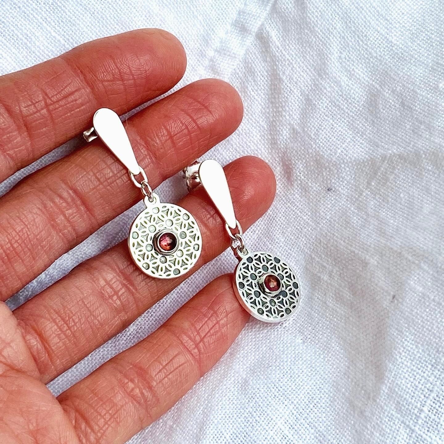 AROS FLOR DE LA VIDA CABUCHÓN