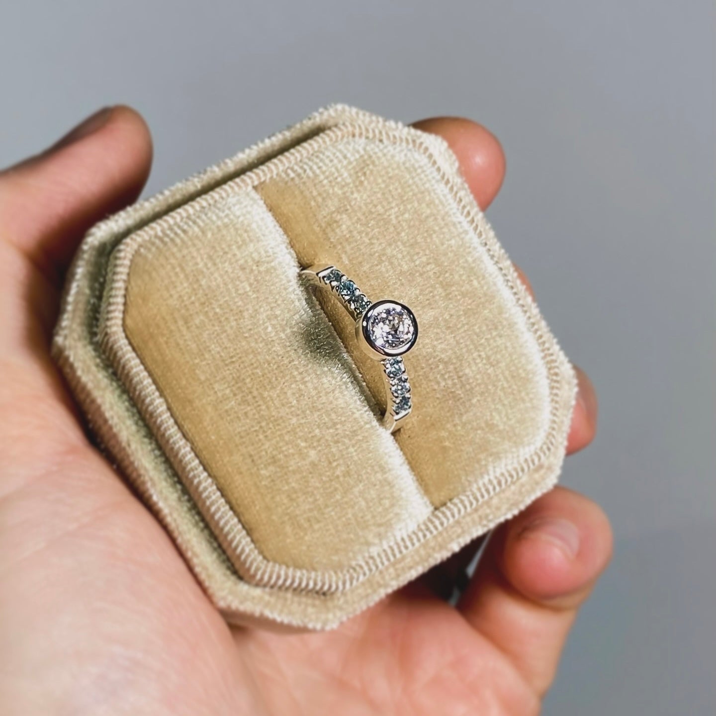 ANILLO LINA
