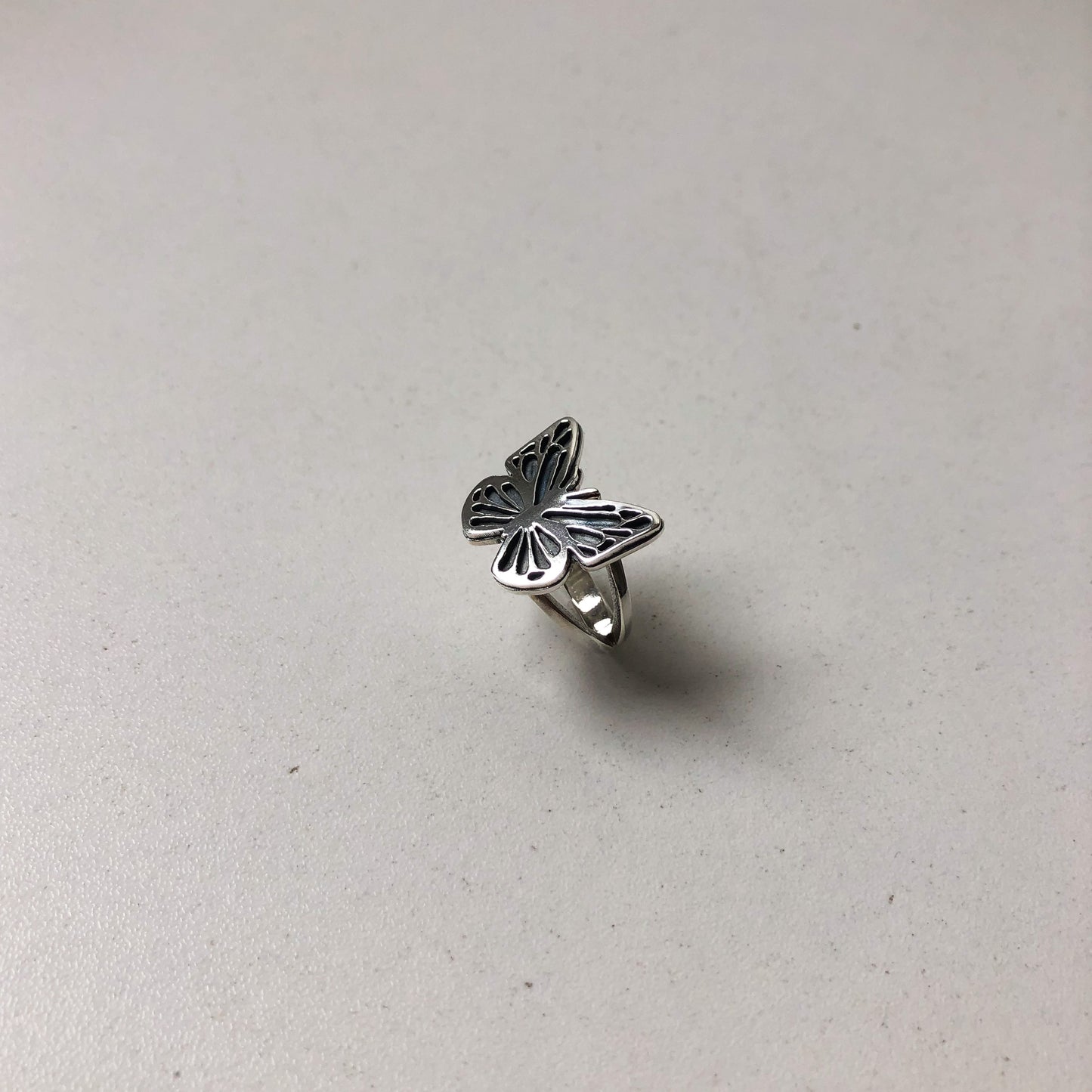 ANILLO VUELO DE MARIPOSA